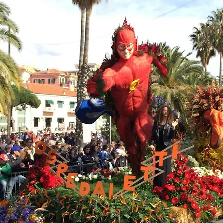 Ai Piedi Della Pigna Apartman