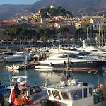 Ai Piedi Della Pigna * Sanremo